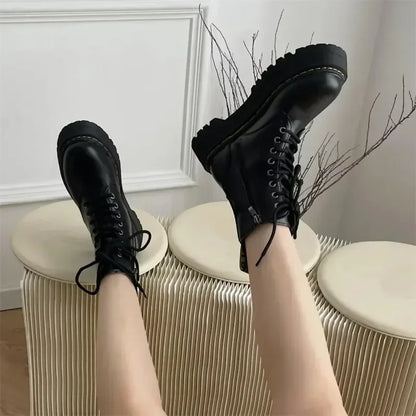 Autumn Lace-up Women Boots Casual Punk Shoes Woman Leather Chelsea Female Goth Shoes Motorcycle Platform Women's Boots