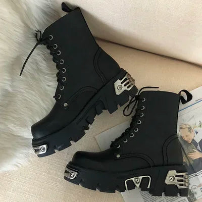 Punk Style Platform Women Ankle Boots Women's Motorcycle Boot Fashion Ladies Chunky Shoes Metal Decor Black BIG Women Boots New