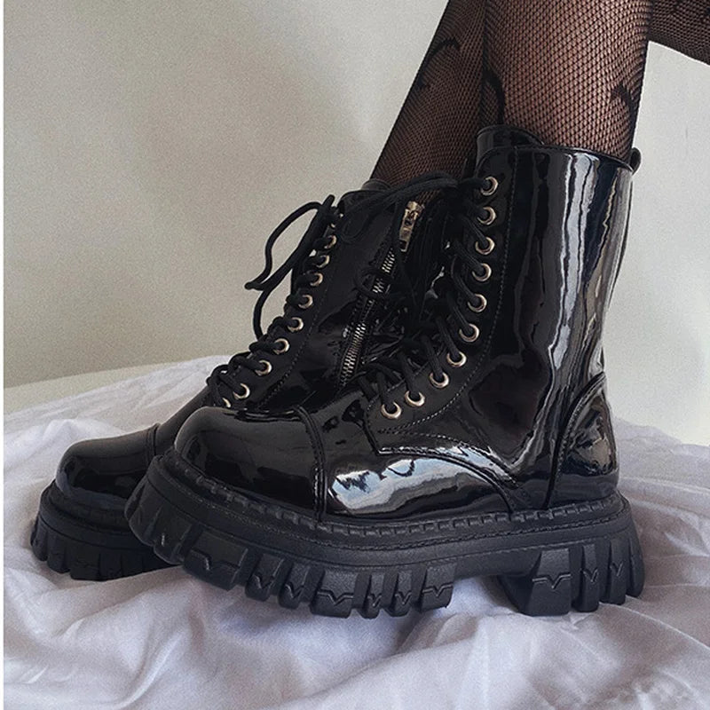 New 2024 Cool Punk Women Motorcycle Boots Lace Up Chunky Platform Goth Shoes Casual Brand Combat Street Shoes Zapatos De Muje