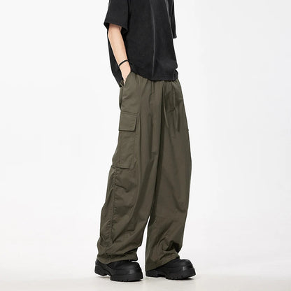 Harajuku Cargo Pants Men Retro Hip-hop Multi-pocket Trousers Solid Color Pleated Loose Paratrooper Pants Unisex Casual Bottoms