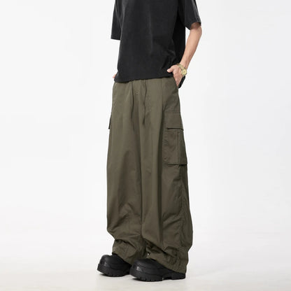 Harajuku Cargo Pants Men Retro Hip-hop Multi-pocket Trousers Solid Color Pleated Loose Paratrooper Pants Unisex Casual Bottoms